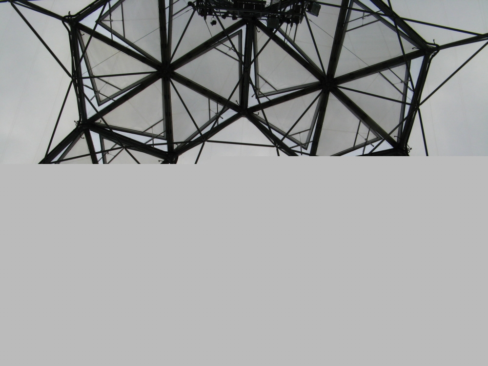 Koepel van een van de domes van het Eden Project (UK)